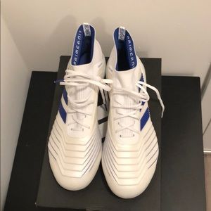Soccer Cleats Men’s Size 9
